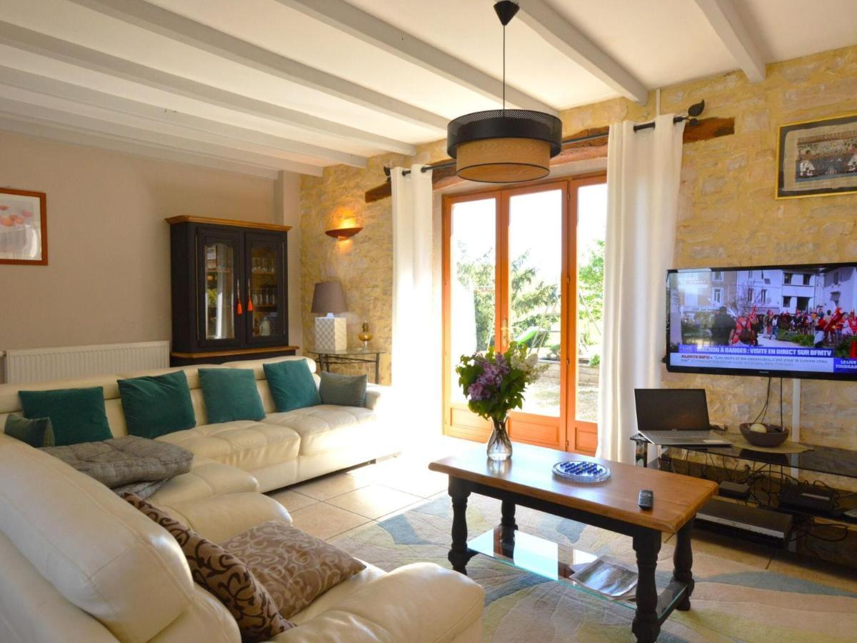 Charming Holiday Home With Pool Lavercantiere Bagian luar foto